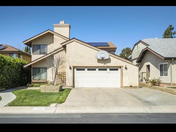 10894 Charing Cross Rd