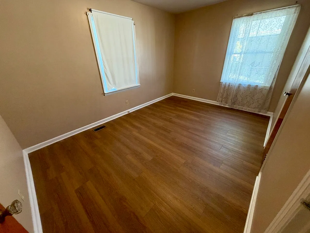 2 bed, 1008 sqft, $1,400 — Photo 3