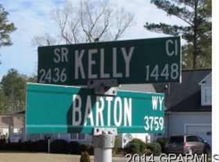 1458 Kelly Cir, Grimesland, NC 27837