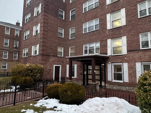 623 N Broad St #1K, Elizabeth, NJ 07208