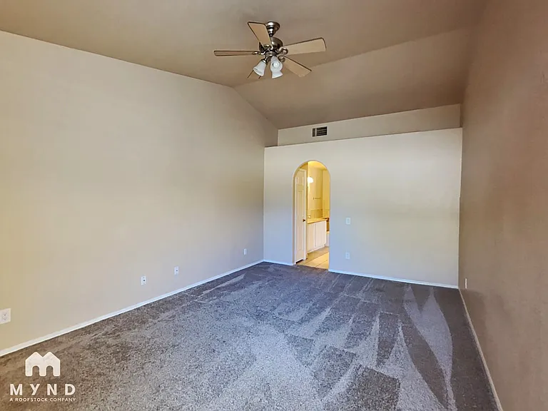 3018 W Laquila Aerie — Photo 18