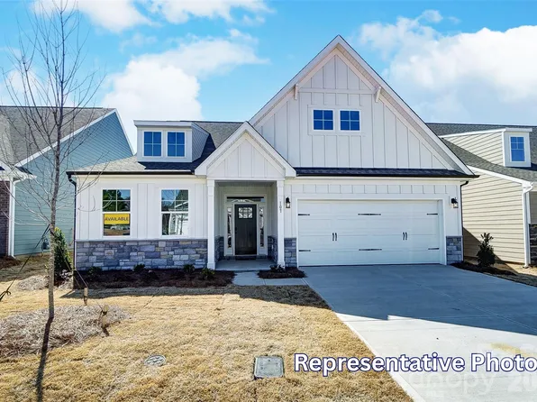 2776 Ashton Park Ln, Monroe, NC 28110