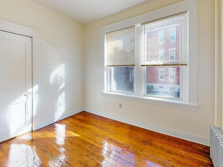 15 Codman Park #4 — Photo 2