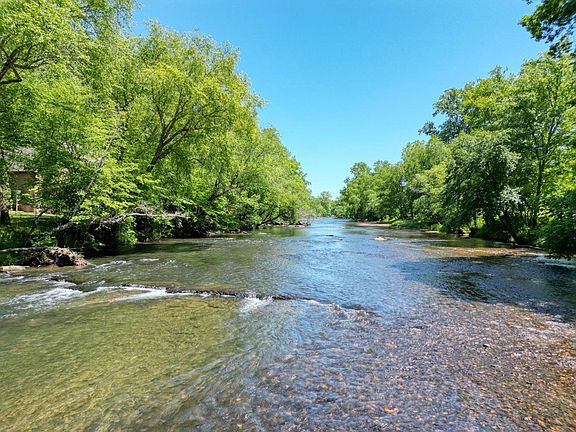 42nd image of 198 Riverbend Dr