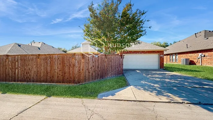 1468 Red Wolf Dr — Photo 41
