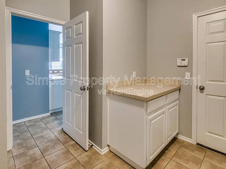18020 Cerrado Cir — Photo 23