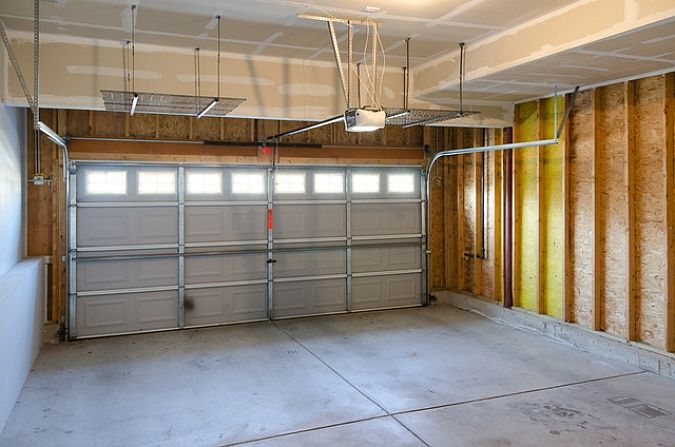 1st image of 490 Vaughn Cir #490