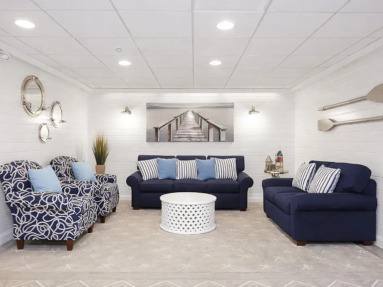 2 Ocean Ave #5 — Photo 10