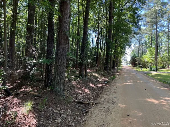 0 Richmond Rd, Deltaville, VA 23043