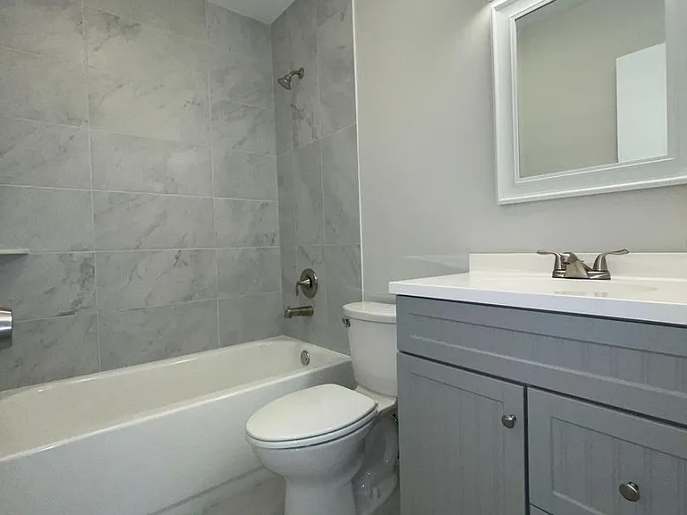 661 Hernando St — Photo 10