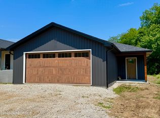 12910 Jefferson St, Russellville, MO 65074