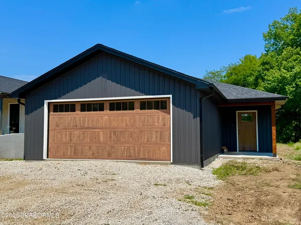 12910 Jefferson St, Russellville, MO 65074