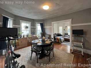 20 Moore St, Somerville, MA 02144