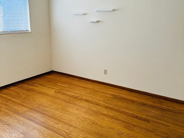 2235 McKinley Ave #2 — Photo 11