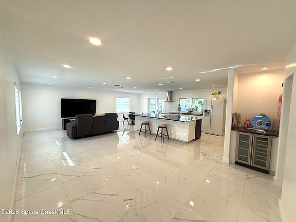 3rd image of 306 School Rd