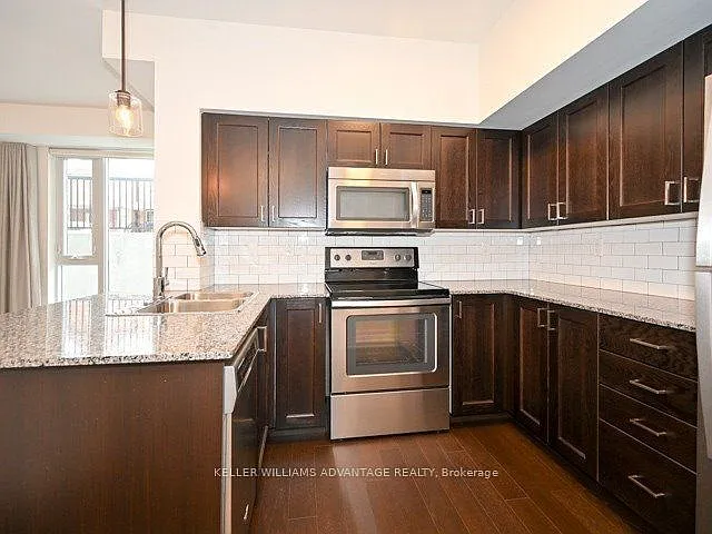 47 Macaulay Ave #101 — Photo 7