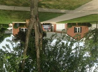 28596 Woodland Ave, Perrysburg, OH 43551