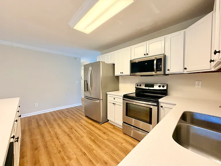 488 Cronin Rd — Photo 13