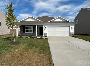 412 E Oak Ave, Trenton, OH 45067