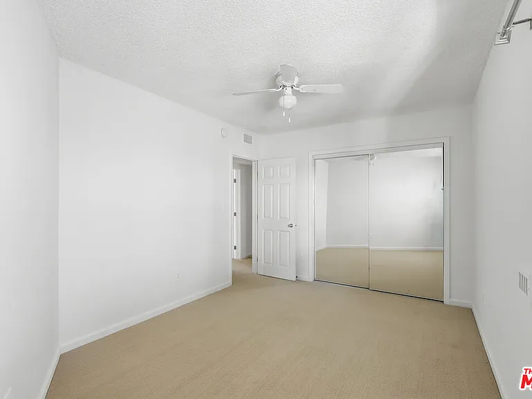 8401 Tuscany Ave #4 — Photo 11