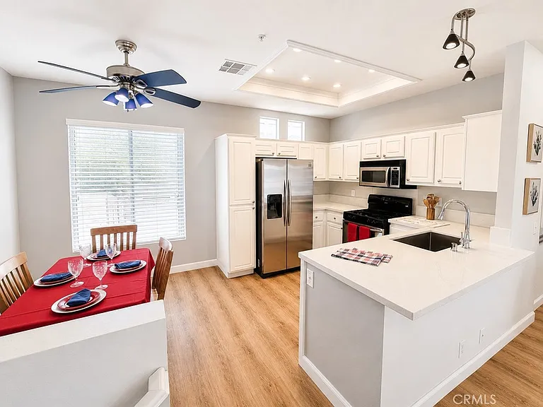 73 Breakers Ln — Photo 1