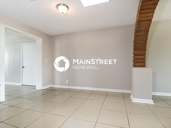 5th image of 10546 N 73rd Dr