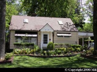 3107 Annandale Rd, Falls Church, VA 22042