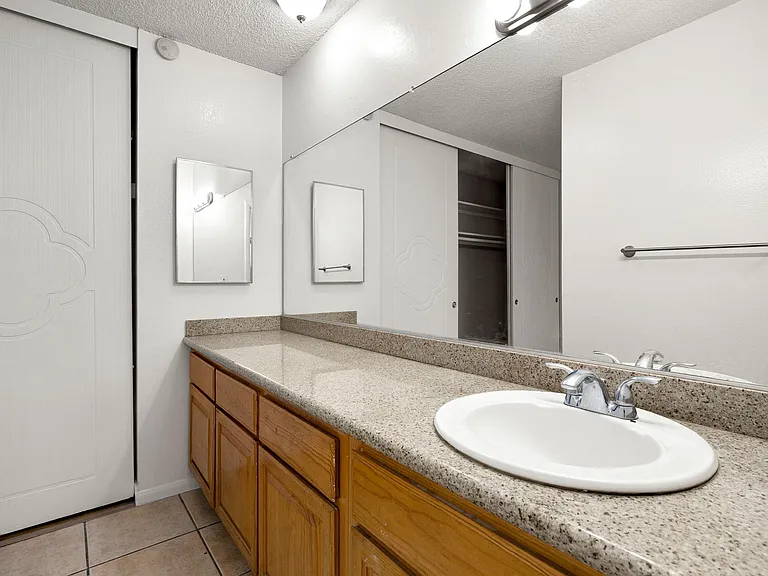 Florence Villas — Photo 16