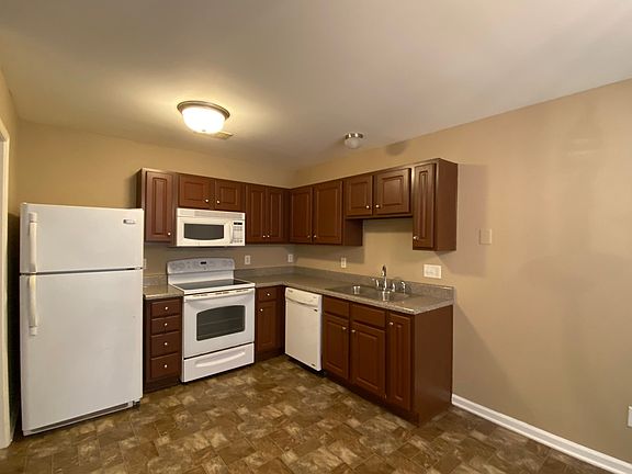 5th image of 1143 Nashboro Blvd