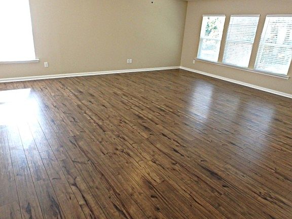 5th image of 248 Rolling Meadows Dr
