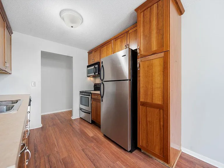 4400 Upton Ave S #202 — Photo 13