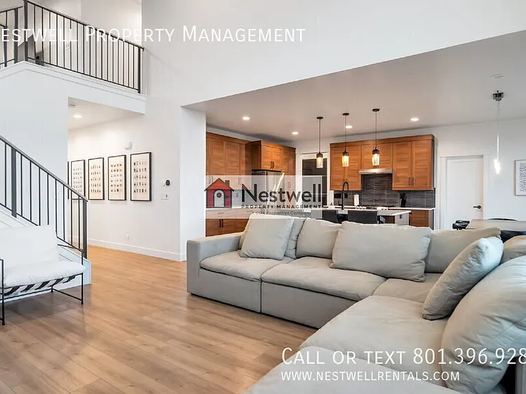 76 N Midland Dr — Photo 5