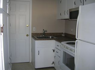 128 Salem St APT C, Wakefield, MA 01880