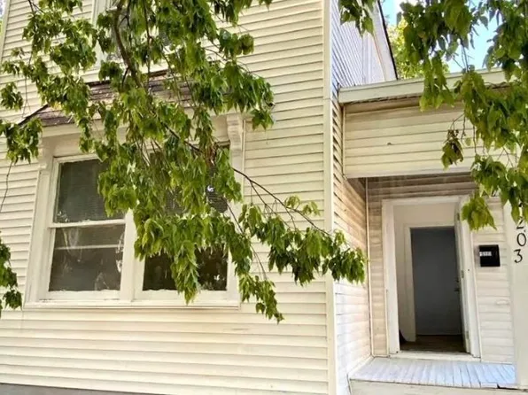 (undisclosed Address), Peoria, IL 61605