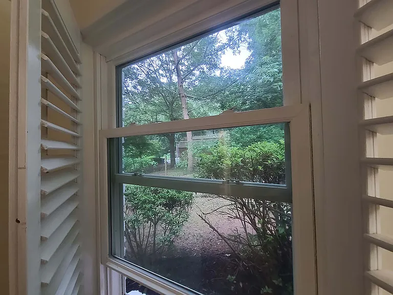 1002 Dixon Dr — Photo 40