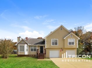 1784 Annette Dr, Lithia Springs, GA 30122