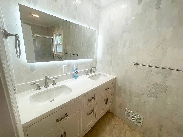 1305 Pleasant Valley Dr — Photo 9