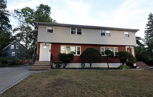 387 Gilbert St Photo 1