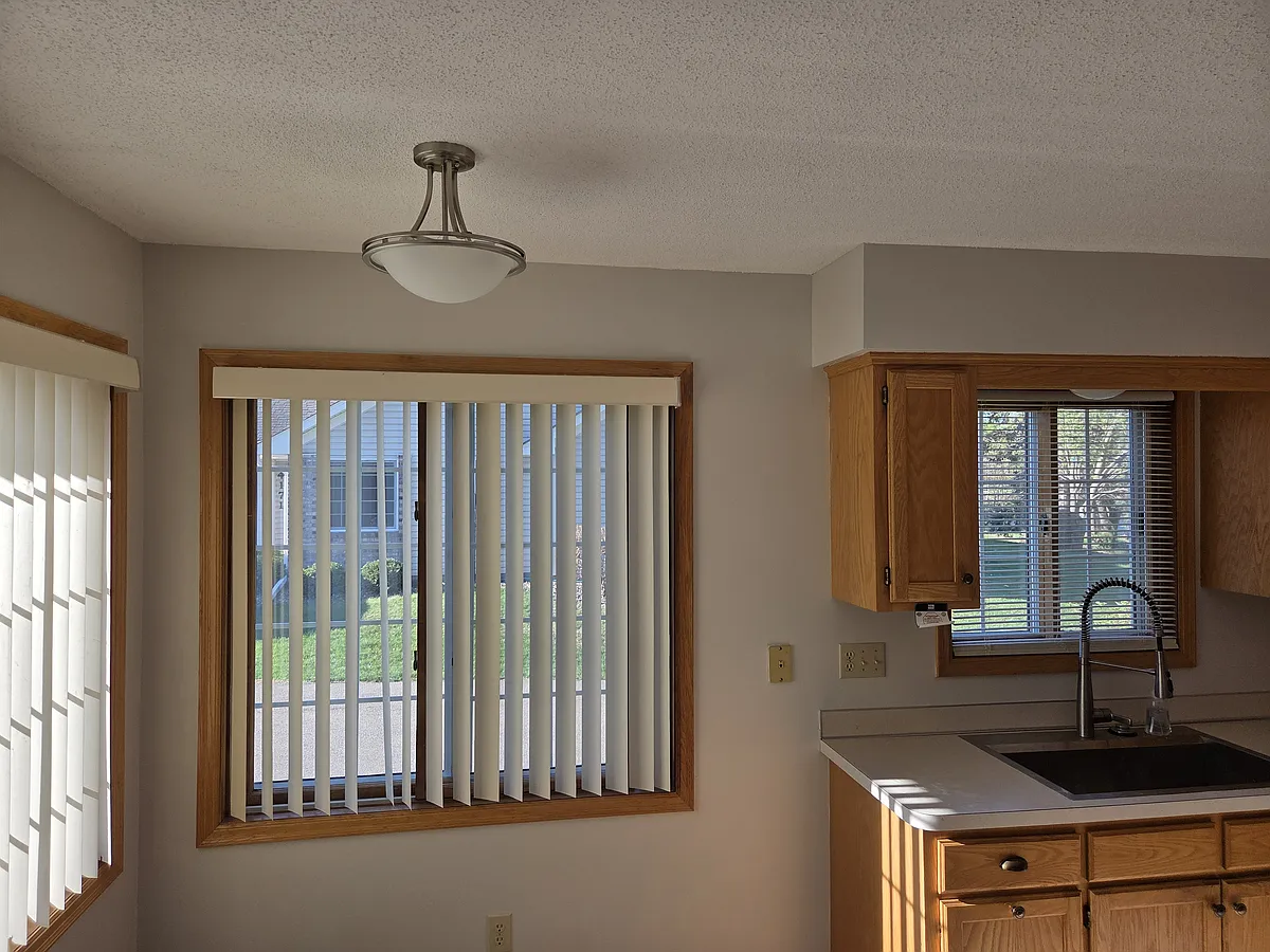 kitchen/dining - 4163 Beaver Dam Rd