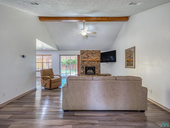 5th image of 709 Monterrey Dr