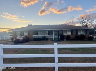 2422 Lane St, Winterville, NC 28590