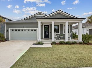 555 Blue Daze St, Yulee, FL 32097