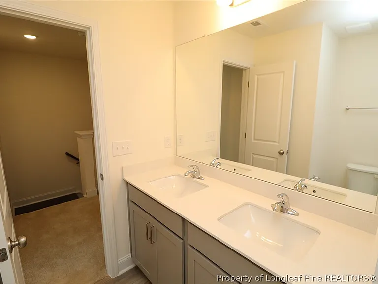 961 Kensley Grove Ln — Photo 35