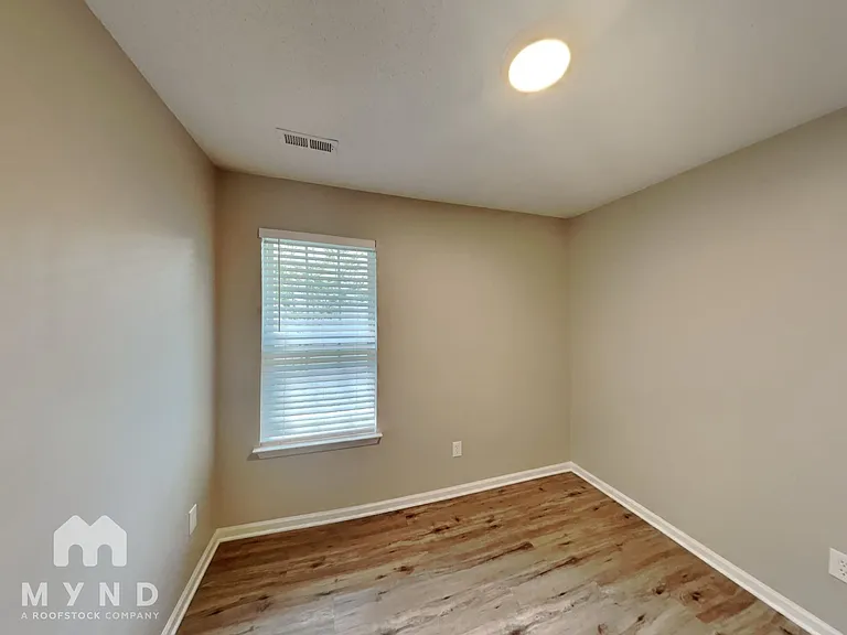 1848 Mission Oaks St — Photo 16
