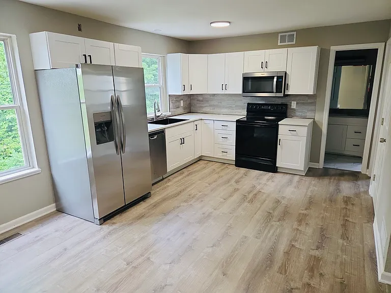 5024 N Topping Ave — Photo 12