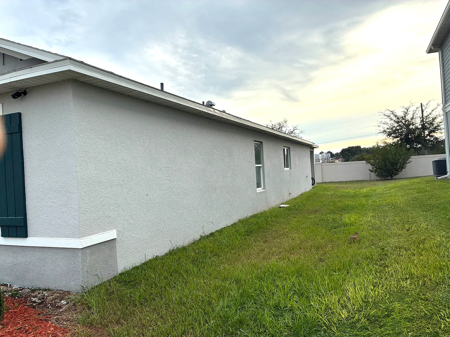 4 bed, 1774 sqft, $3,000 — Photo 4