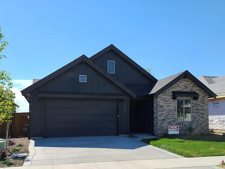 409 S Hamlin Ln — Photo 42