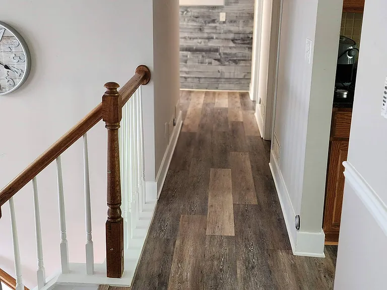 20 Miners Point SE — Photo 15