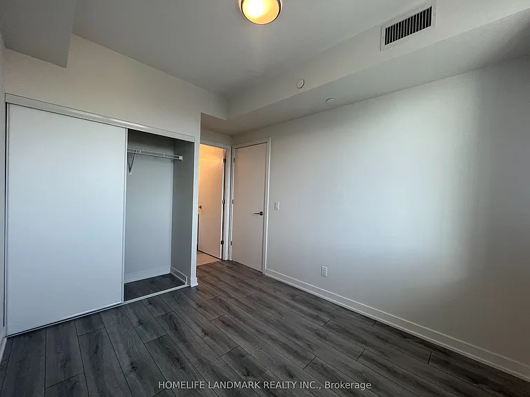 15 Ellerslie Ave #2211 — Photo 6