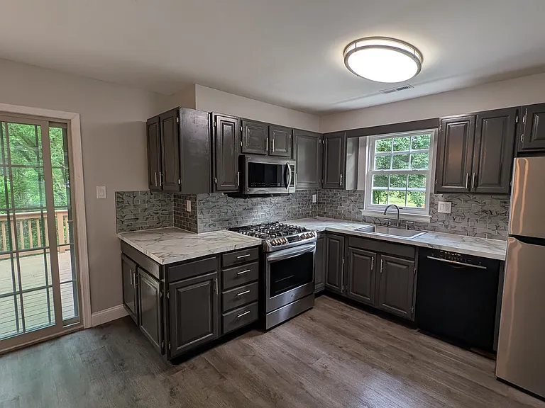16 Rampart Dr #16 — Photo 57